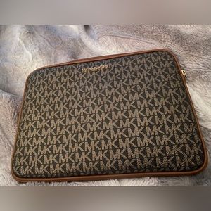 Michael kors iPad case